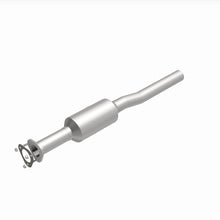 Load image into Gallery viewer, MagnaFlow 2009 Ford E-450 Super Duty V8 5.4L Underbody Direct-Fit Catalytic Converter - 280448