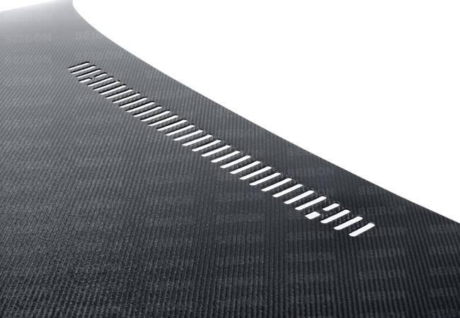 Seibon 02-05 BMW 3 Series 4dr E46 (Manuf Date 7/02-7/06 Models Only) OEM-Style Carbon Fiber Hood - HD0205BMWE464D-OE