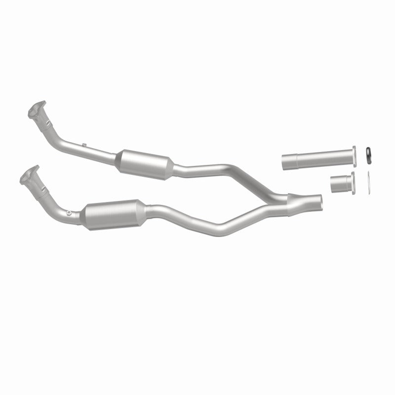 MagnaFlow Direct Fit Catalytic Converter 90-93 Land Rover Range Rover 3.9L V8 - 3391821