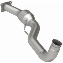 Load image into Gallery viewer, MagnaFlow Direct Fit Catalytic Converter01-05 GM Silv/Sierra 6.6L - 60501