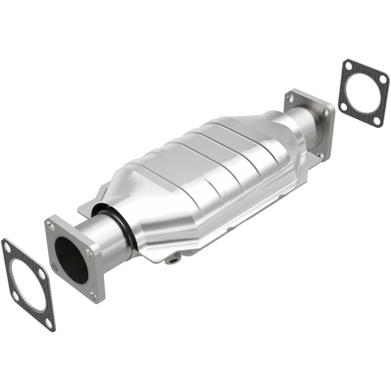 MagnaFlow California Direct Fit Catalytic Conv 75-82 Chevrolet LUV 1.8L / 86-91 Isuzu Trooper 2.3L - 3391652