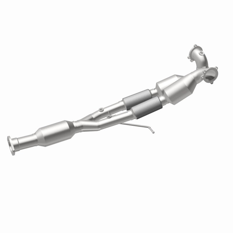 MagnaFlow 02-05 S80 2.9 L Underbody Direct Fit Converter - 52160