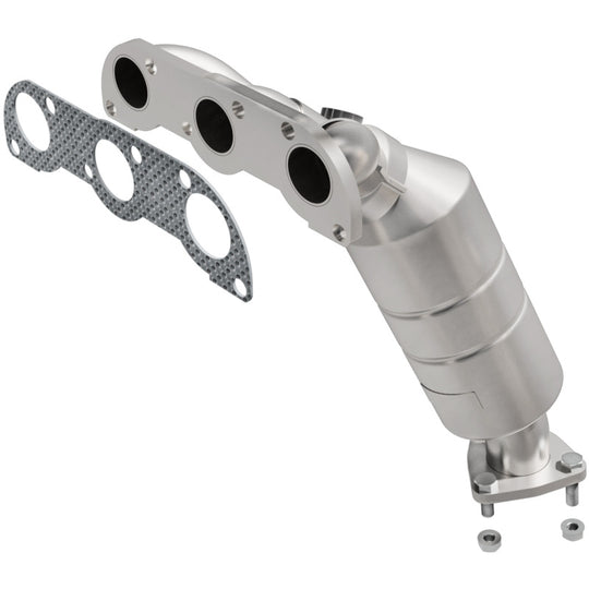 MagnaFlow Direct Fit Catalytic Converter 04-05 Suz Verona2.5 Manifold Rear - 50912