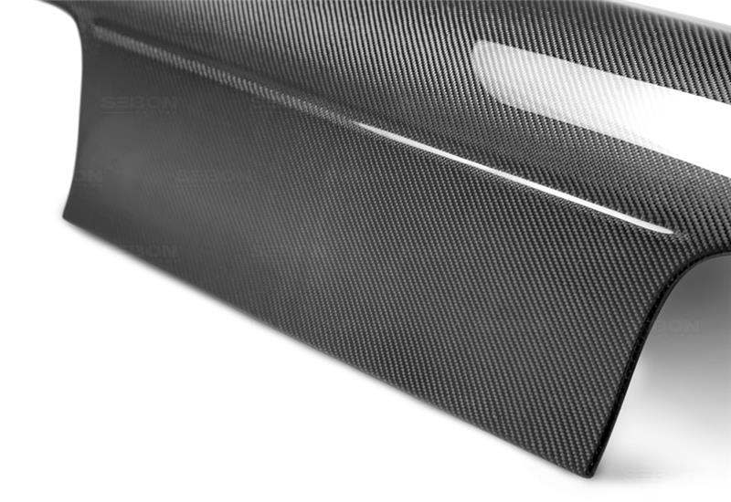 Seibon 98-01 Subaru Impreza OEM-style Carbon Fiber Trunk Lid - TL9801SBIMP