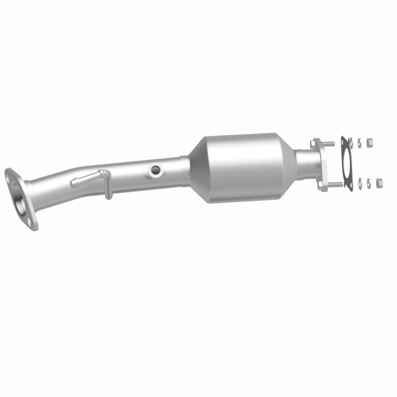 MagnaFlow California Direct Fit Catalytic Converter 13-15 Nissan NV200 2.0L - 557690