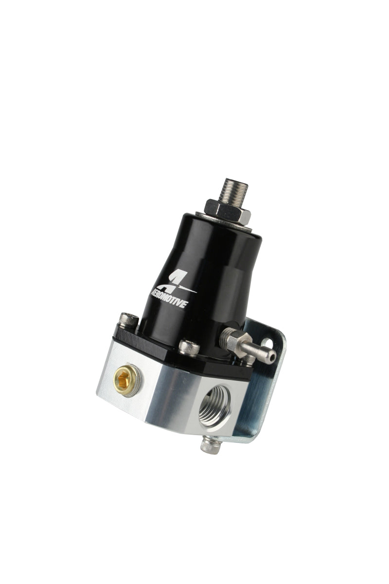 Aeromotive Regulator and Fitting Kit - 13130