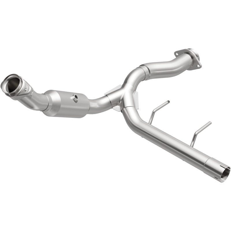 MagnaFlow 15-17 Ford F-150 5.0L Direct Fit Converter - 5551470