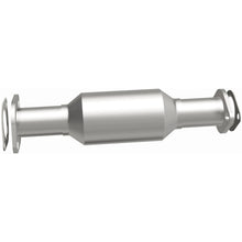 Load image into Gallery viewer, MagnaFlow 96-97 Nissan Pickup 2.4L Direct Fit Converter - 4481445