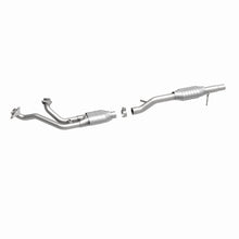 Load image into Gallery viewer, MagnaFlow DF Cat Conv 87-93 Ford Bronco 4.9L/87-95 F-150/F-250 (Non SD)/F-350 (Non SD) PU 4.9L (CA) - 334302