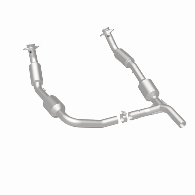 MagnaFlow Direct Fit Catalytic Converter OEM 07-08 Ford E-150 - 5582640