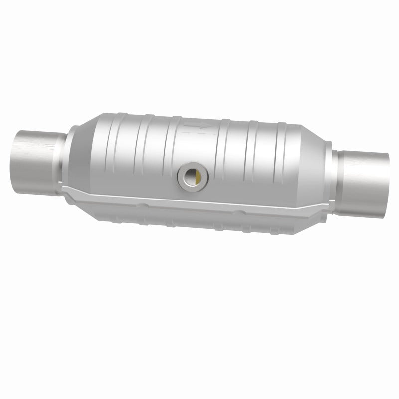 MagnaFlow Conv Univ 2.25in Inlet/Outlet Center/Center Round 11in Body L x 5.125in W x 15in Overall L - 51355