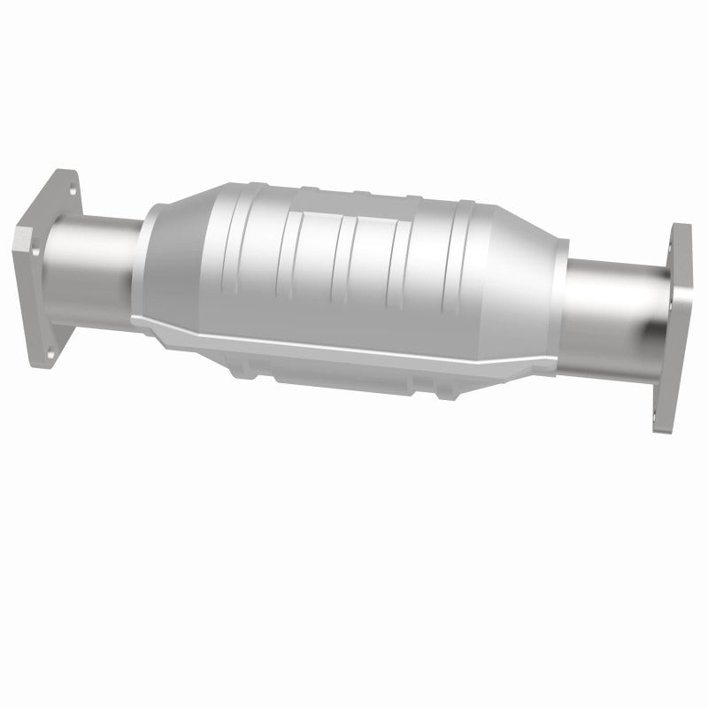 MagnaFlow Conv Geo-Isuzu 14X6.5X4 2.5/2.5 - 23650