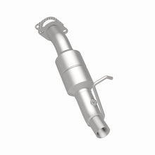 Load image into Gallery viewer, MagnaFlow Direct Fit Catalytic Converter 05 Silverado 2500HD 6.0L - 49006