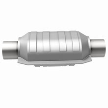 Load image into Gallery viewer, MagnaFlow Universal Catalytic Converter 2.5 W/Dual O2 Boss - 91066