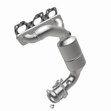 Load image into Gallery viewer, MagnaFlow Direct Fit Catalytic Converter 01-06 Escape 3.0 with oil - 24367