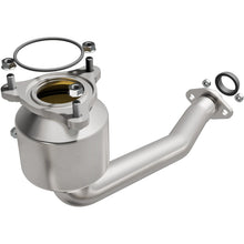 Load image into Gallery viewer, MagnaFlow Direct Fit Catalytic Converter 04-06 Suzuki Aerio 2.3L (CA Emissions) - 452671