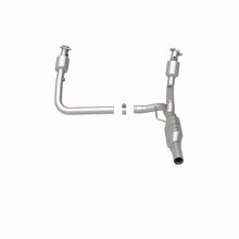 Load image into Gallery viewer, MagnaFlow Direct Fit Catalytic Converter 94-99 Ram 1500/2500 - 447233