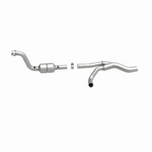 Load image into Gallery viewer, MagnaFlow Direct Fit Catalytic Converter 04-06 Dodge Durango 5.7L Passenger Side - 49499