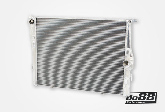 do88 07-13 BMW M3 (E90/E92/E93) Aluminum Radiator - WC-190