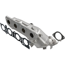 Load image into Gallery viewer, MagnaFlow Direct Fit Catalytic Converter 20-21 Nissan Kicks 1.6L Single Manifold - 290031