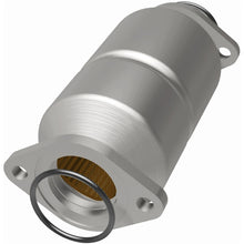 Load image into Gallery viewer, MagnaFlow Direct Fit Catalytic Converter 93-94 Corolla/Prizm CA - 338656