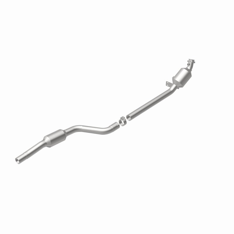 MagnaFlow 12-14 C350 V6 3.5 OEM Underbody Direct Fit Converter - 21-448