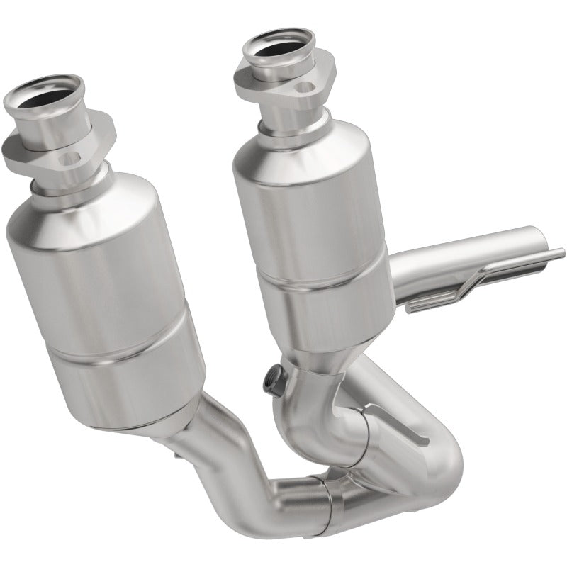MagnaFlow Direct Fit Catalytic Converter 99-00 Grand Cherokee 4.0L - 447187
