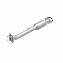 Load image into Gallery viewer, Magnaflow 11-13 QX56 V8 5.6 OEM Underbody Direct Fit Converter - 21-121