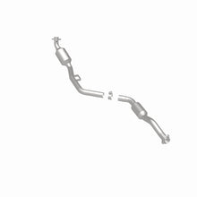 Load image into Gallery viewer, MagnaFlow Direct Fit Catalytic Converter OEM 2007 Mercedes-Benz E350 Underbody - 67.5in Length - 5411665