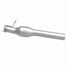 Load image into Gallery viewer, MagnaFlow Direct Fit Catalytic Converter 00-03 Ford F250/350 SD 7.3 - 60512
