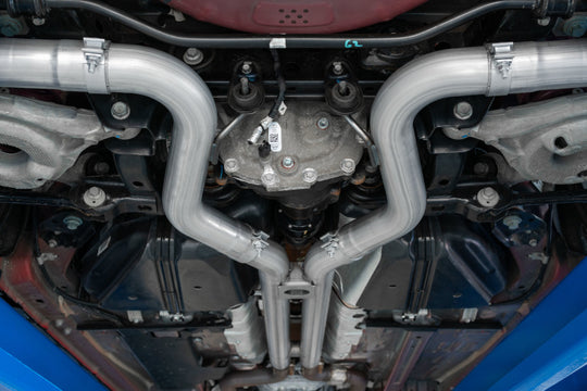 MBRP 18-22 Ford Mustang GT 5L T304 SS 3in Cat-Back Dual Rear w/4in Quad Carbon Fiber Tips (Street) - S72053CF