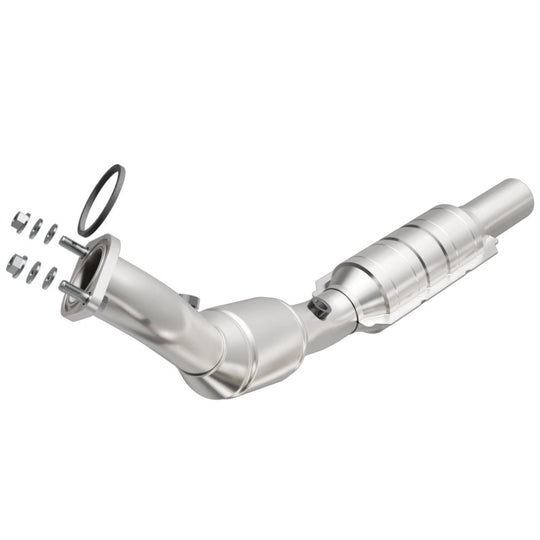 MagnaFlow Direct Fit Catalytic Converter 10-11 Chevy Camaro 3.6L Passenger Side - 51673