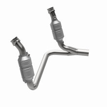 Load image into Gallery viewer, MagnaFlow Conv DF 04 Dodge Durango 3.7L/4.7L - 24770