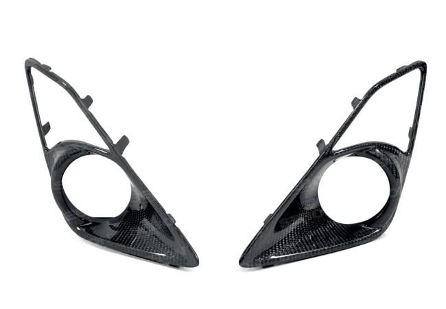 Seibon 16-18 Ford Focus RS Carbon Fiber Fog Light Surrounds - FLS16FDFO