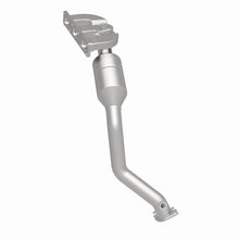 Load image into Gallery viewer, MagnaFlow Direct Fit Catalytic Converter BMW 5 01-03 front - 452430