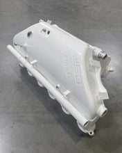 Load image into Gallery viewer, CSF BMW M2/M3/M4 S58 (G8X) Charge-Air Cooler Manifold - Alpine White - 8233AW