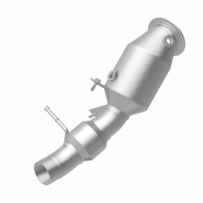MagnaFlow Direct Fit Catalytic Converter 12-14 BMW 528i 2 L Closed Couple - 52266