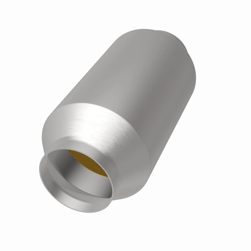MagnaFlow Univ Cat Conv CA MagnaFlow Univ Cat Conv 2.5in Inlet/Outlet Center/Center Round - 5571206