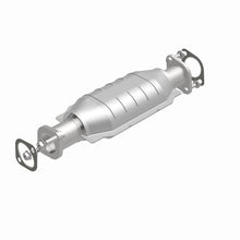 Load image into Gallery viewer, MagnaFlow Direct Fit Catalytic Converter 05-10 Kia Sportage 2.7L - 24963