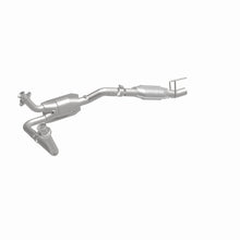 Load image into Gallery viewer, MagnaFlow 92-95 Ford E-150 5.0L Direct Fit Converter - 93423