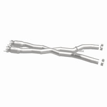 Load image into Gallery viewer, MagnaFlow 14-18 Chevrolet Corvette 6.2L Underbody Direct Fit Converter - 21-973