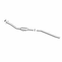Load image into Gallery viewer, MagnaFlow DF Cat. Conv California Grade 92-93 Chrysler Town &amp; Country 3.3L/94-95 Town &amp; Country 3.8L - 3391274