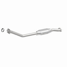 Load image into Gallery viewer, MagnaFlow Direct Fit Catalytic Converter Ranger 96-97 - 23380