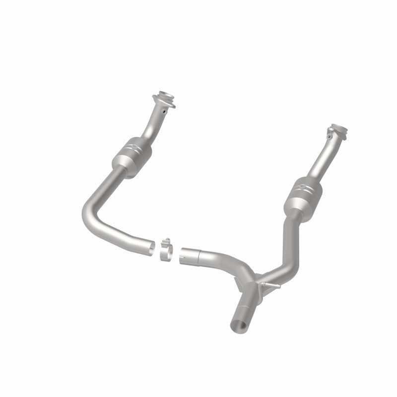 MagnaFlow Direct Fit Catalytic Converter 2009-2014 E-150 4.6 L Underbody - 52153