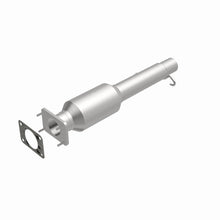 Load image into Gallery viewer, MagnaFlow Direct Fit Catalytic Converter Cadillac 96-99 4.6L - 23451