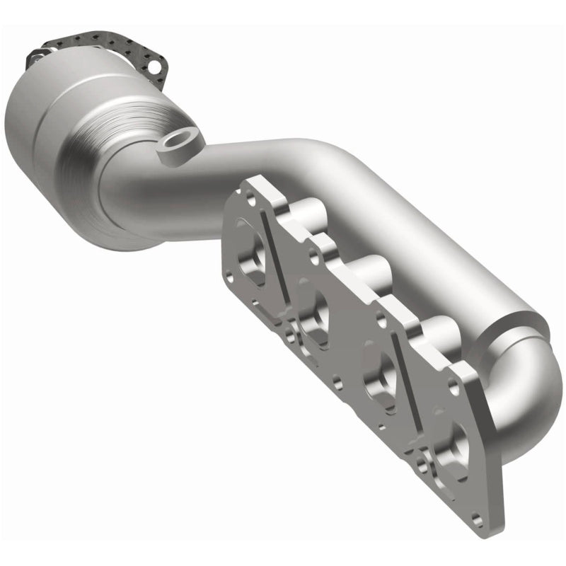 MagnaFlow Direct Fit Catalytic Converter 02-04 VW Passat 4.0L - 51197