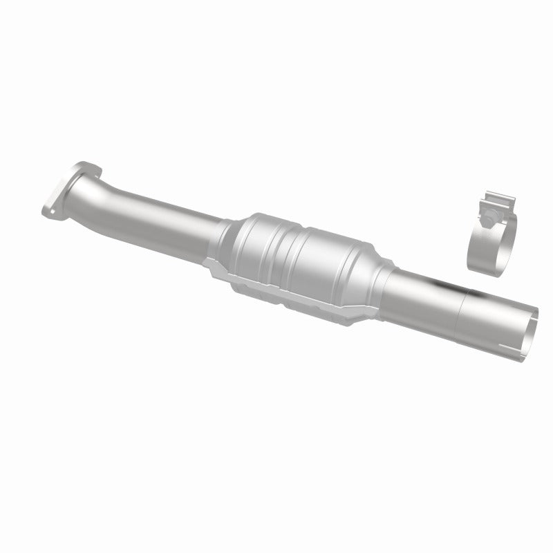 MagnaFlow Direct Fit Catalytic Converter 2010-2012 VENZA 2.7L Underbody - 52108