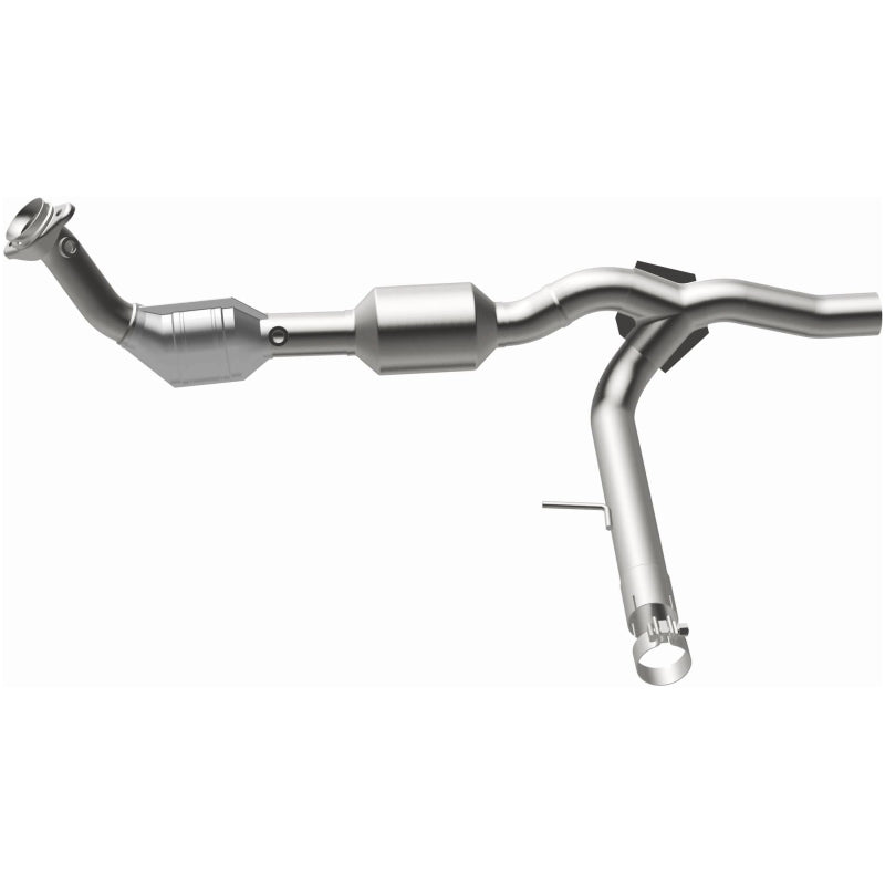 MagnaFlow 04-06 F-150 V8 4.6 OEM Underbody Direct Fit Converter - 52450