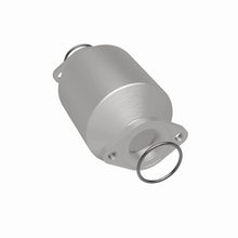 Load image into Gallery viewer, MagnaFlow Direct Fit Catalytic Converter 93-97 Geo Prizm-Toyota Celi - 23656