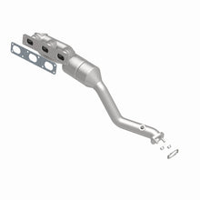 Load image into Gallery viewer, MagnaFlow Direct Fit Catalytic Converter BMW 5 99-00 Front - 452465
